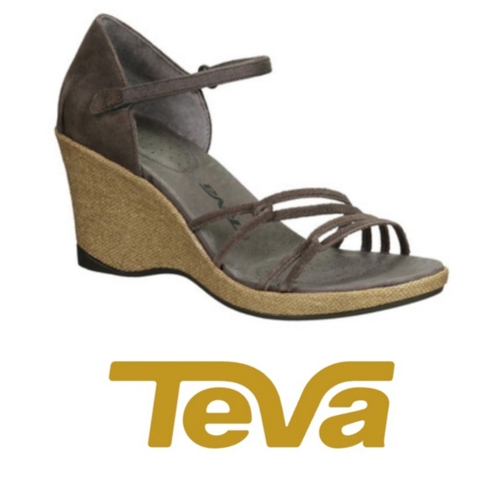 Teva Women’s Riviera Grey Wedge Strappy Sandals size 8